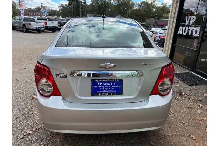 $6499 : 2015 Sonic LT Auto image 6