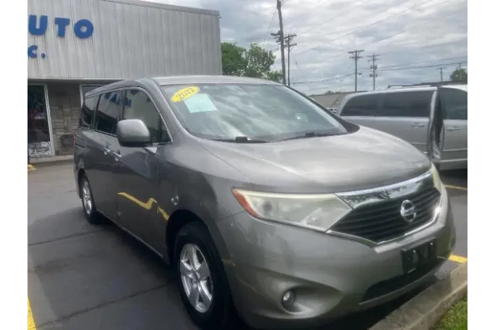$8500 : 2012 Quest 3.5 SV image 7
