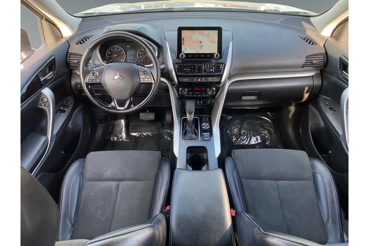 $22724 : Mitsubishi Eclipse Cross 202 image 10