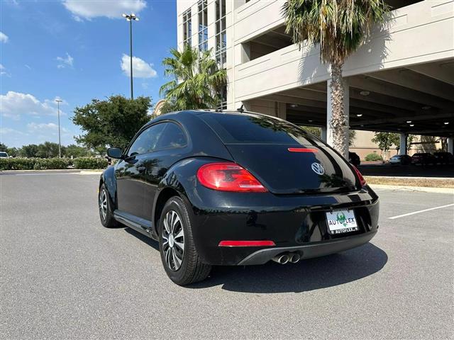 $10499 : 2013 VOLKSWAGEN BEETLE2013 VO image 5