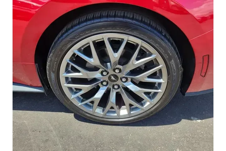 $32991 : Ford Mustang 2024 EcoBoost 2 image 6