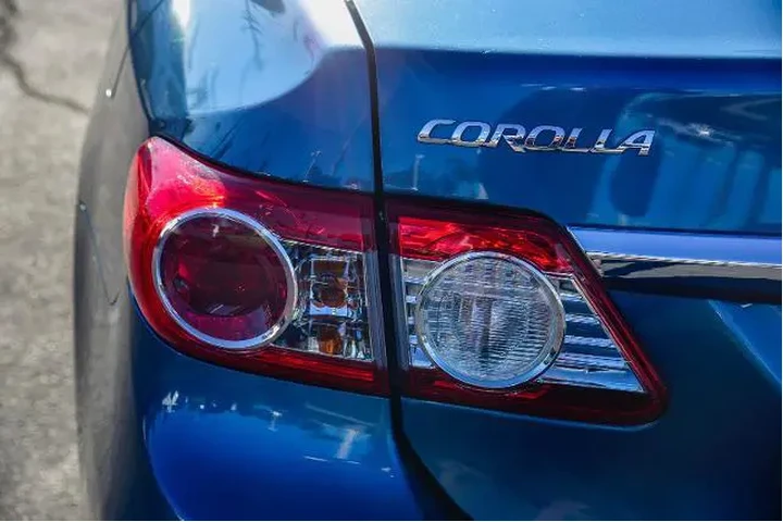 $10995 : Toyota Corolla 2013 LE 4dr S image 7