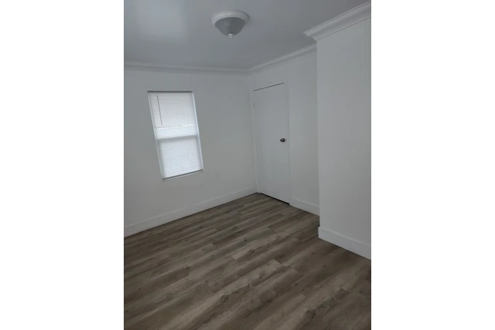 $3000 : Se Renta Casa en Los Angeles image 5