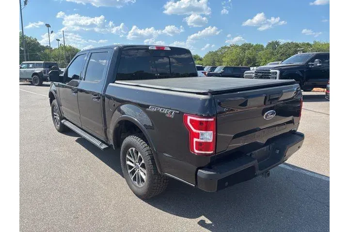 $28592 : Ford F-150 2019 4x4 Lariat 4 image 3