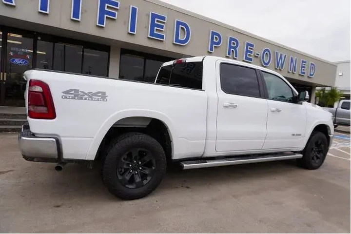 $30988 : Ram 1500 2022 4x4 Laramie 4d image 6
