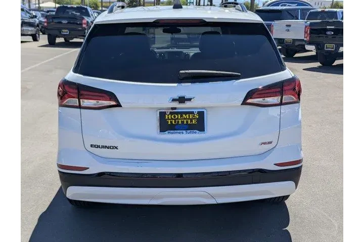$27999 : Chevrolet Equinox 2024 RS 4d image 3