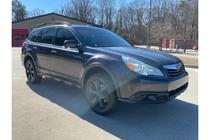 $4995 : 2011 Outback 2.5i Limited image 3