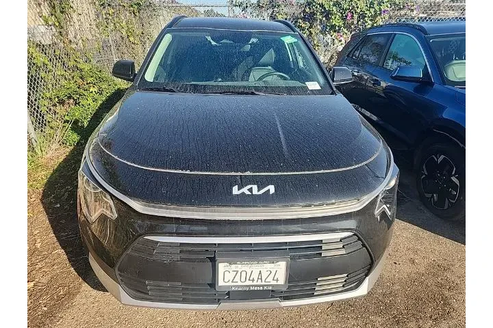 $28191 : Kia Niro Plug-In Hybrid 2024 image 2