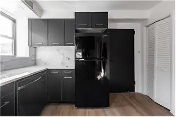 $2995 : Rental property with 2 bedro image 8