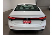 $26482 : Honda Accord 2024 EX 4dr Sed thumbnail