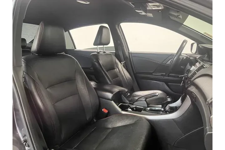 $18594 : Honda Accord 2017 Sport Spec image 10