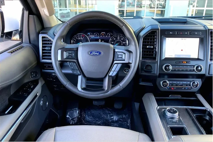 $36741 : Ford Expedition MAX 2021 4x2 image 5