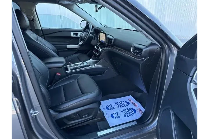 $28900 : Ford Explorer 2021 AWD Limit image 2