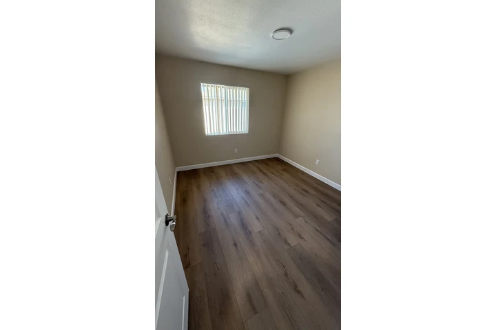 $2145 : BRAND NEW 2 BD/2BTH APARTMENT image 4
