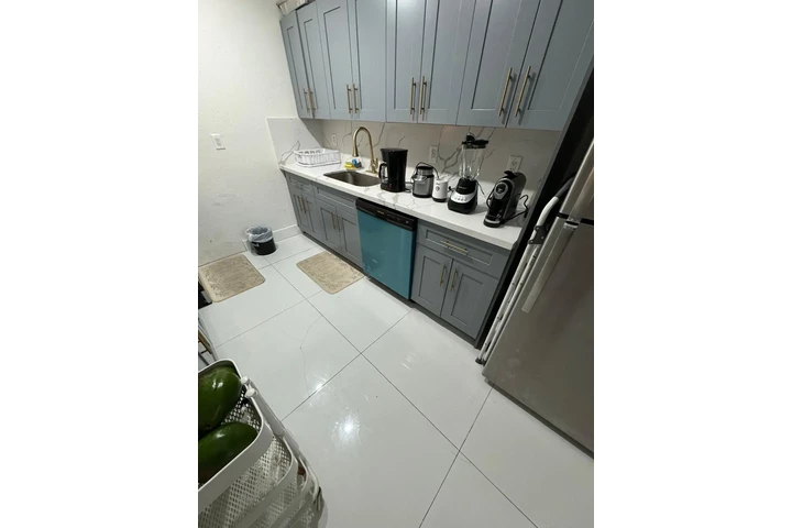 $900 : Se Renta Habitación image 9