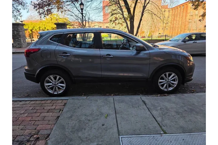 $11995 : 2019 Rogue Sport S image 7