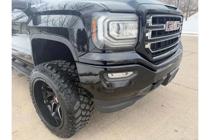 $18995 : 2017 GMC Sierra 1500 image 10