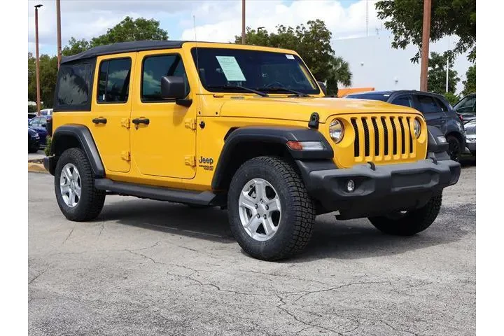 $21990 : Jeep Wrangler Unlimited 2021 image 2