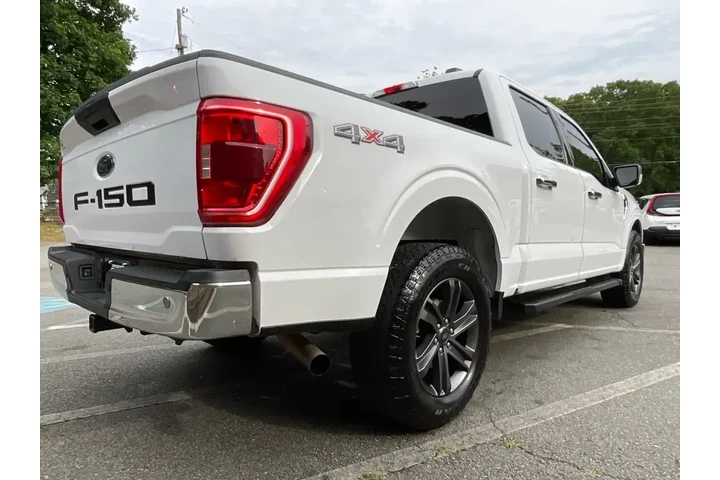 $31985 : Ford F-150 2021 4x4 XL 4dr S image 5