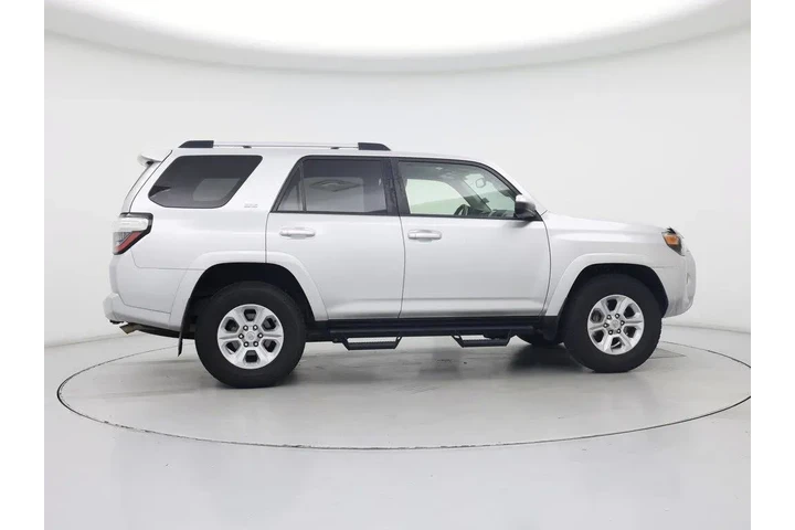 $35998 : Toyota 4Runner 2022 4x2 SR5 image 7