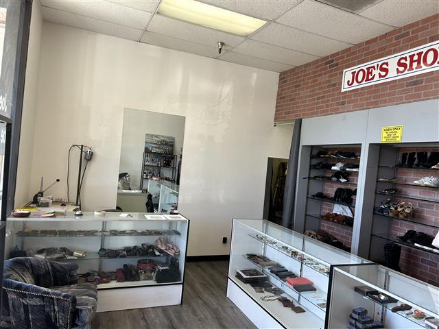 JOE’s shoe repair image 3