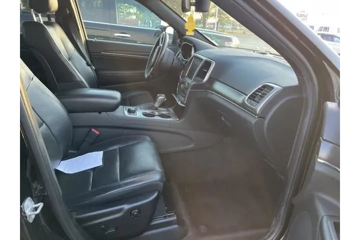 $16692 : Jeep Grand Cherokee 2018 4x4 image 9