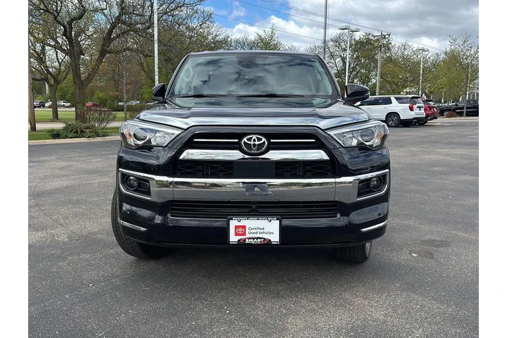 $52296 : Gold Certified 2023 4Runner L image 6