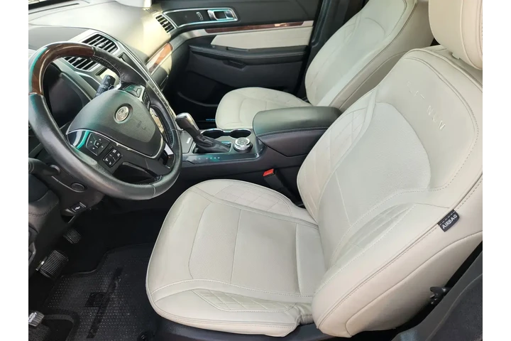 Ford Explorer 2019 AWD Plati image 9