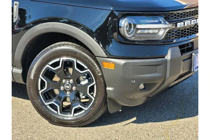 $30779 : Ford Bronco Sport 2025 AWD O image 9