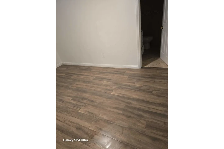 $4 : Renta image 2