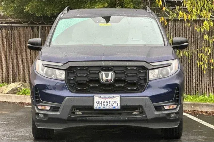 $33875 : Honda Passport 2023 AWD Elit image 6