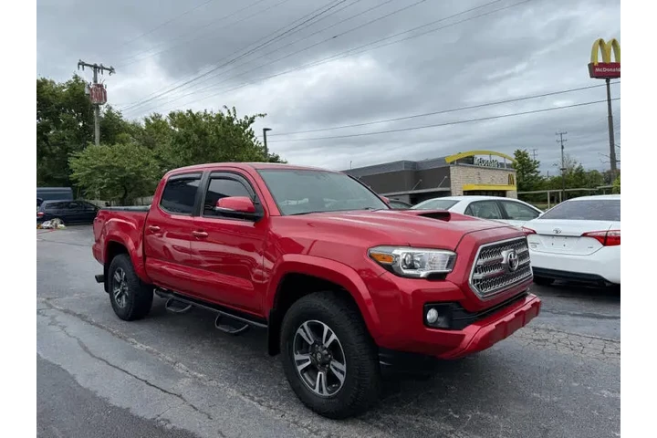 $28495 : 2017 Tacoma TRD Sport image 6