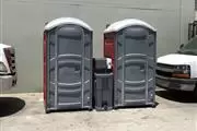 BAÑOS PORTATILES / FIESTAS en Los Angeles