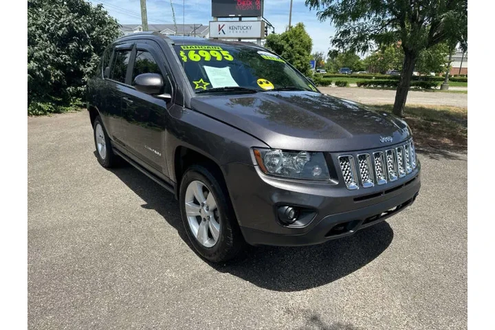 $5994 : 2015 Compass Latitude image 8