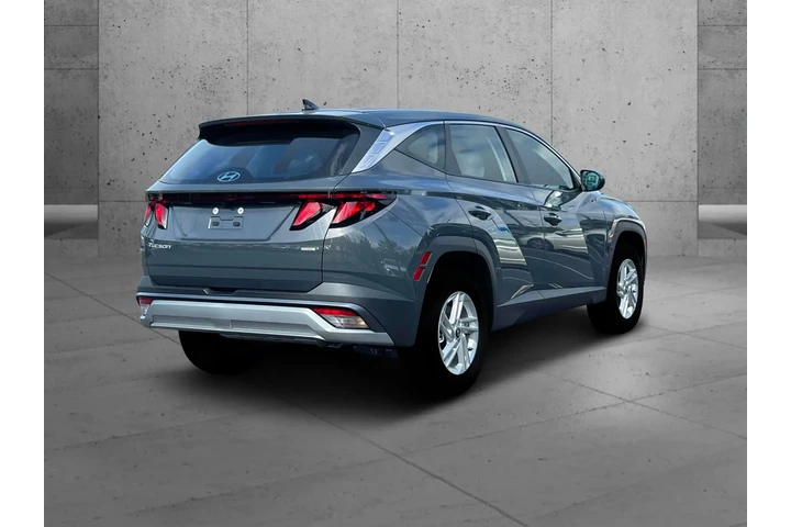 $29049 : Hyundai TUCSON 2025 AWD SE 4 image 7