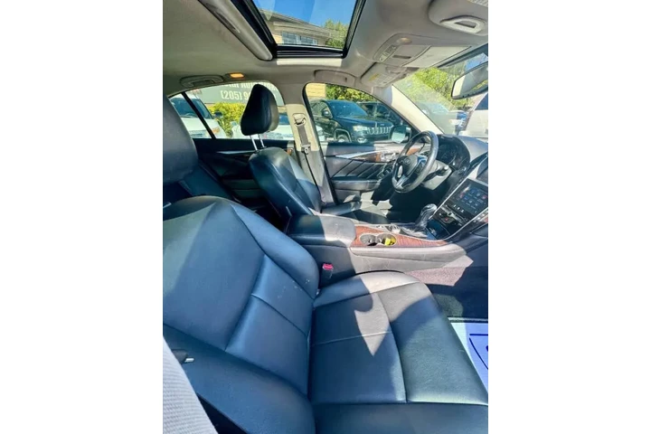 $12900 : 2018 Q50 3.0T Luxe image 7