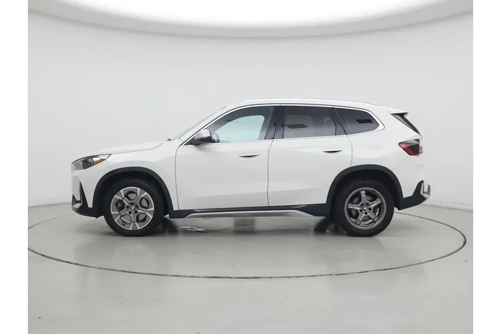 $31998 : BMW X1 2024 AWD xDrive28i 4d image 3