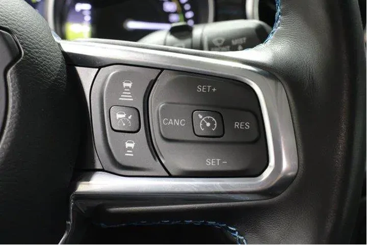 $34955 : Jeep Wrangler 2023 4x4 Rubic image 10