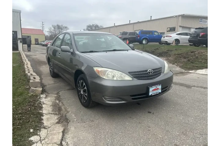 $2990 : 2004 Camry LE image 9