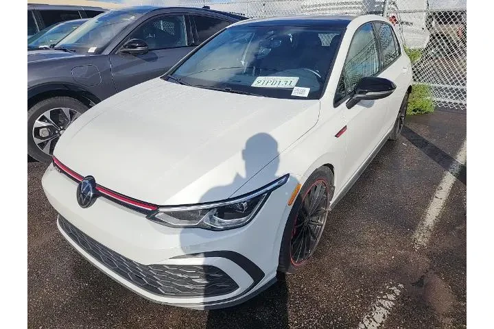 $28991 : Volkswagen Golf GTI 2023 40t image 3