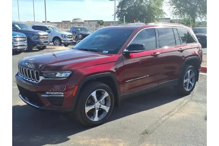 $34367 : Jeep Grand Cherokee 2024 4x4 image 8