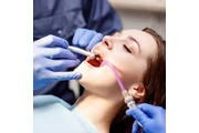 Bui Phuong-Ly Thi - Dentista en Orange County