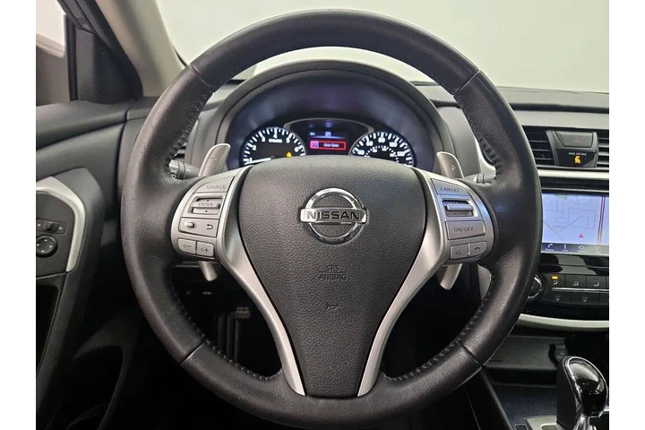 $14998 : Nissan Altima 2018 2.5 SR 4d image 10