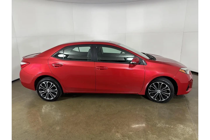 $15000 : 2015 Corolla S Plus image 9
