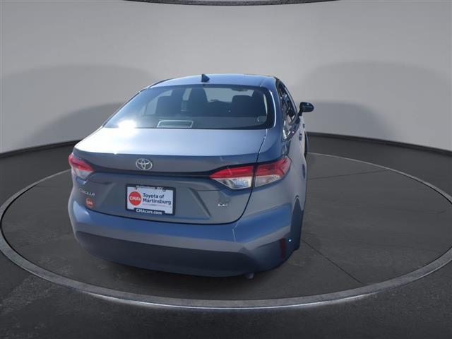 $22900 : PRE-OWNED 2024 TOYOTA COROLLA image 8