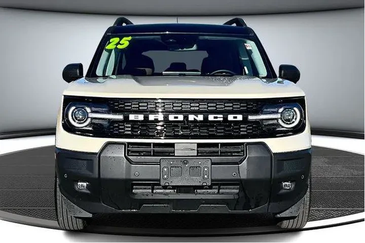 $29900 : Ford Bronco Sport 2025 AWD O image 2