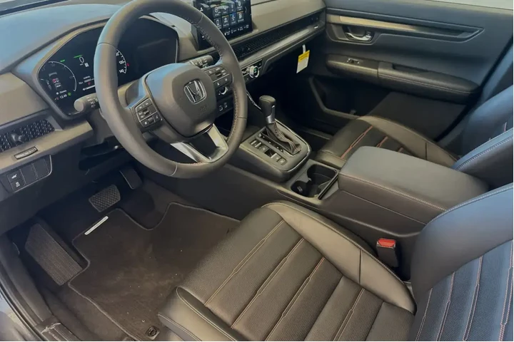 $39981 : Honda CR-V Hybrid 2025 Sport image 8