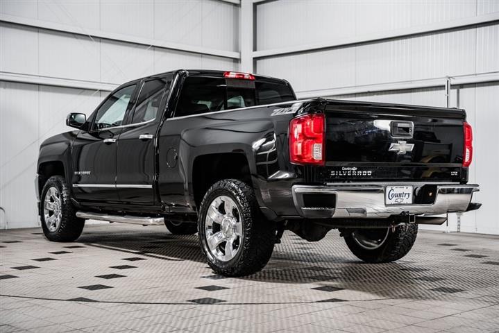 $26999 : 2018 Silverado 1500 LTZ image 6