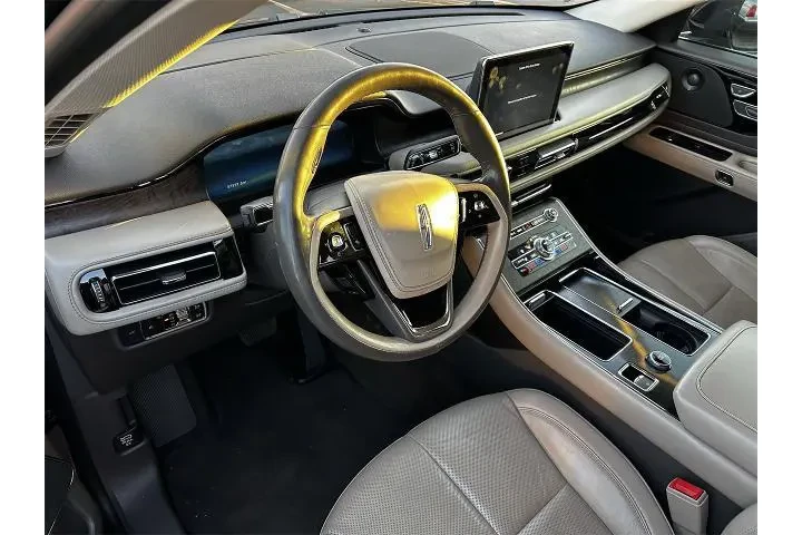 $28788 : Lincoln Aviator 2020 Reserve image 9