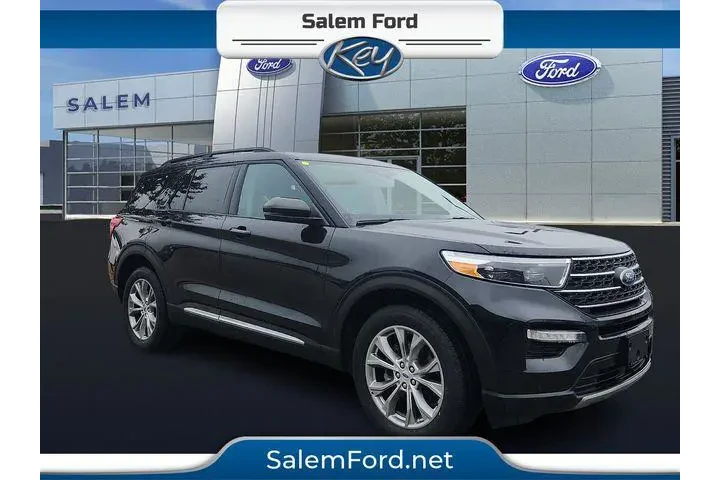 $33990 : Ford Explorer 2023 AWD XLT 4 image 1